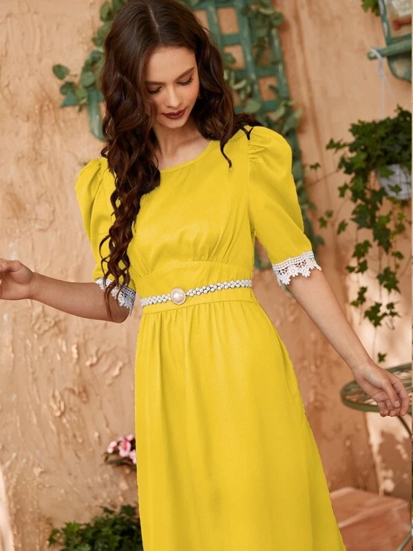 الأزهار الكروشيه تريم نفخة كم فستان خط بدون حزام